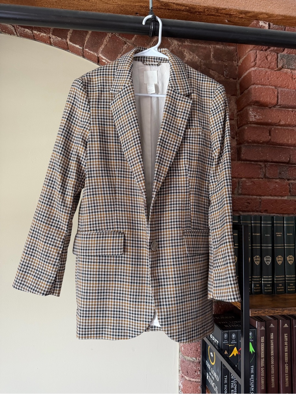 H&M Beige Brown and Black Houndstooth Print Blazer